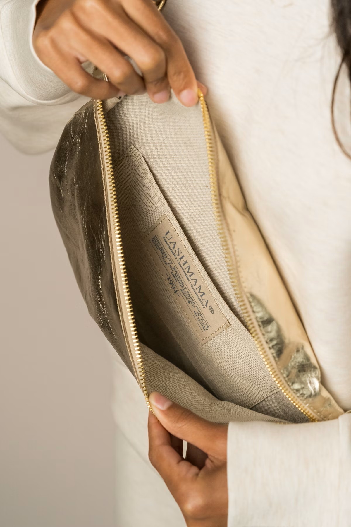 Crossbody Tasche SLINGOLINA  | Platino